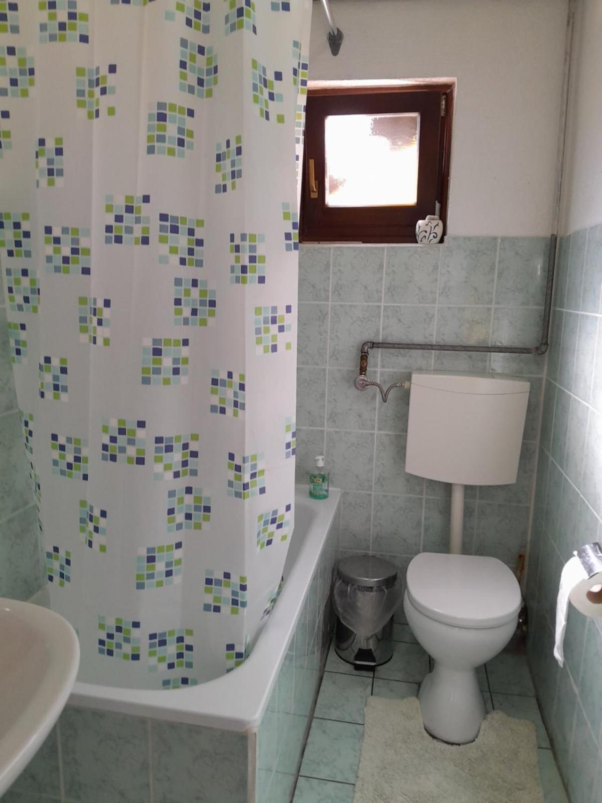 Lana Apartman Pijavice Jajce Exteriör bild